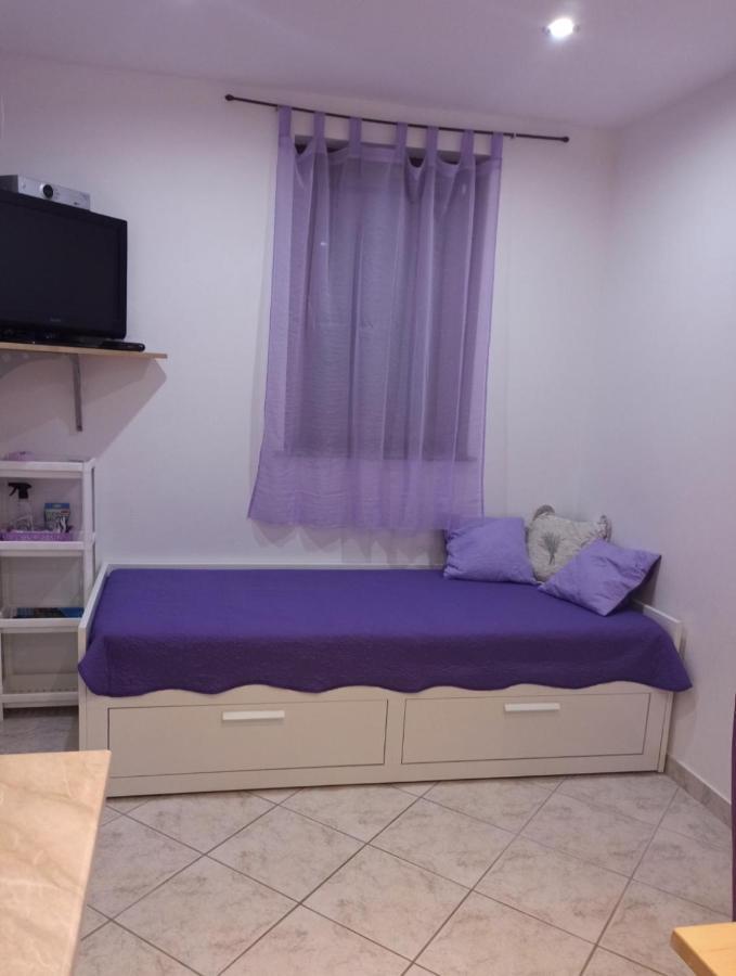 Apartments By The Sea Martinscica, Cres - 14334 المظهر الخارجي الصورة