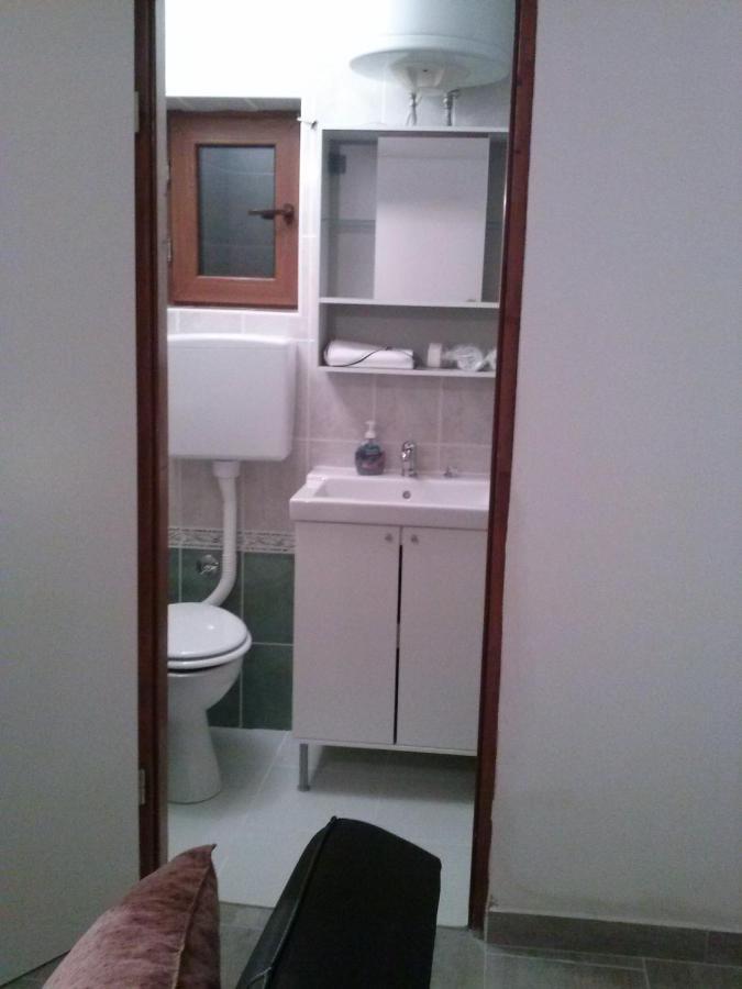 Apartments By The Sea Martinscica, Cres - 14334 المظهر الخارجي الصورة